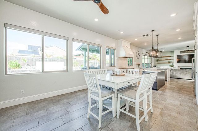 2468 E Kynzlee Avenue, Fresno, CA 93730