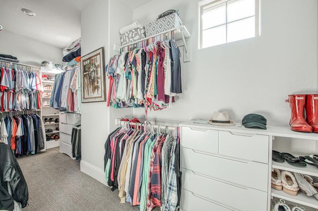 2468 E Kynzlee Avenue, Fresno, CA 93730