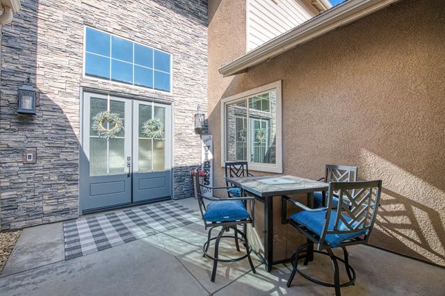 2468 E Kynzlee Avenue, Fresno, CA 93730