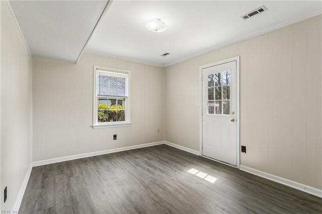 132 Traverse RD, Newport News, VA 23601