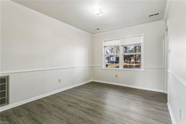 132 Traverse RD, Newport News, VA 23601