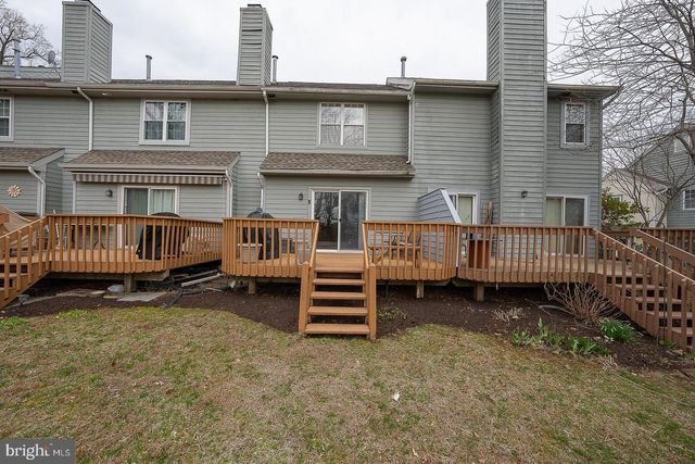 182 NOTTINGHAM CT, Aston, PA 19014