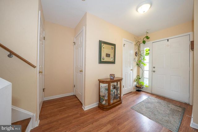 182 NOTTINGHAM CT, Aston, PA 19014
