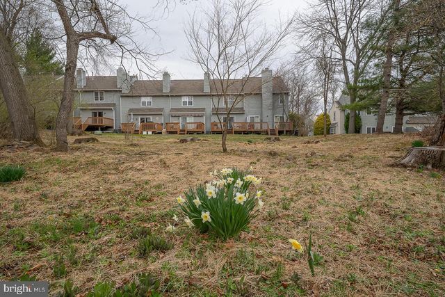 182 NOTTINGHAM CT, Aston, PA 19014