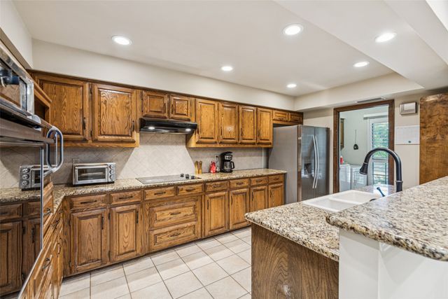 1229 Stonewall Street, Garland, TX 75043