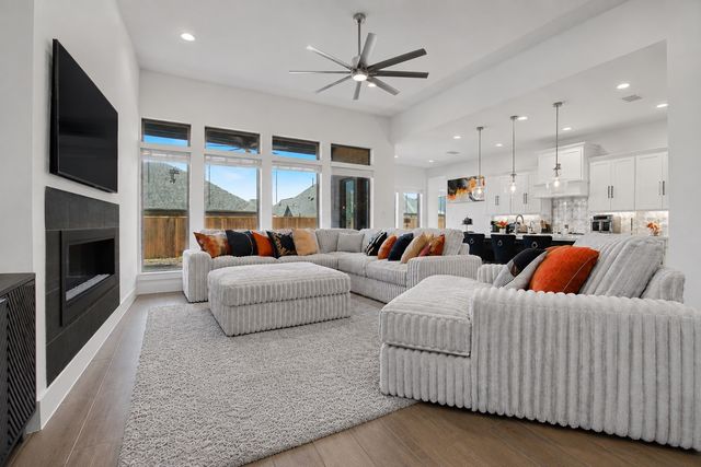 1220 Whitecliff Drive, Forney, TX 75126