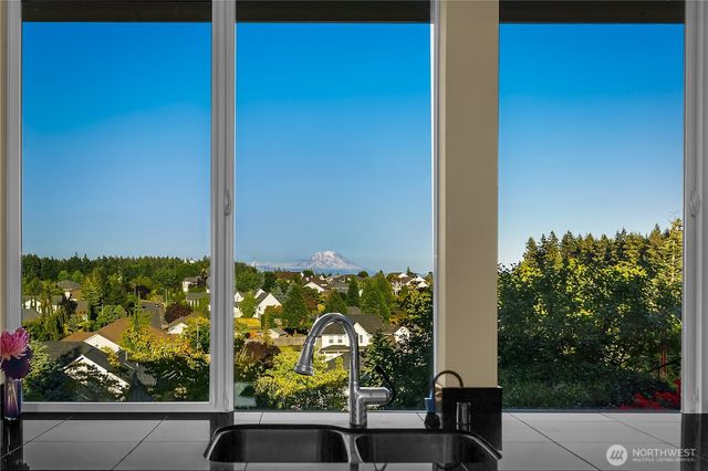 2306 Glen Kerry Court SE, Olympia, WA 98513