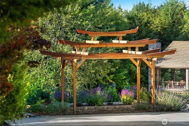 2306 Glen Kerry Court SE, Olympia, WA 98513