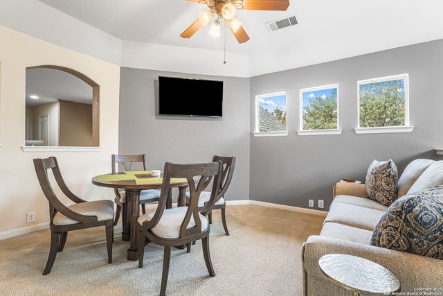 913 Desert Bluff, San Antonio, TX 78258