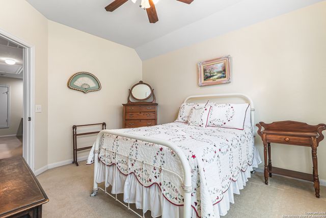 913 Desert Bluff, San Antonio, TX 78258