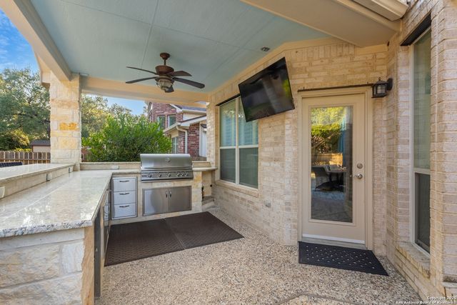 913 Desert Bluff, San Antonio, TX 78258