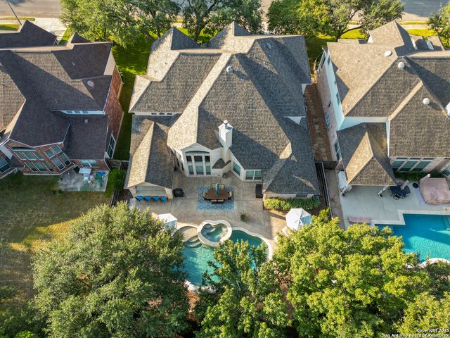 913 Desert Bluff, San Antonio, TX 78258