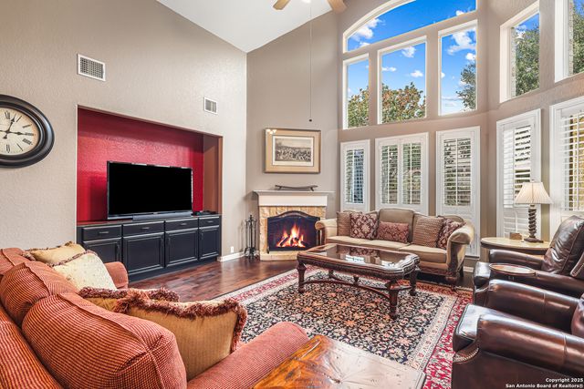 913 Desert Bluff, San Antonio, TX 78258