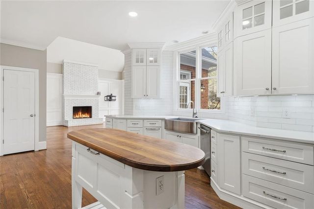 300 High Bridge Chase, Johns Creek, GA 30022