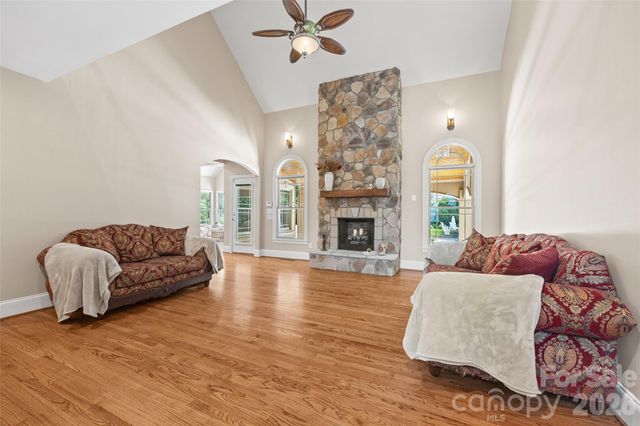 260 Indian Trail, Mooresville, NC 28117