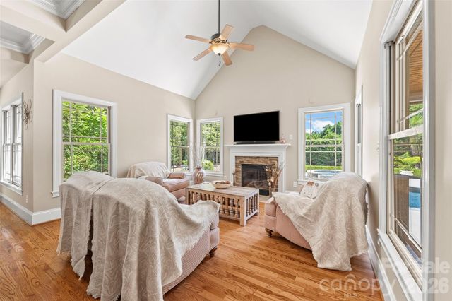 260 Indian Trail, Mooresville, NC 28117