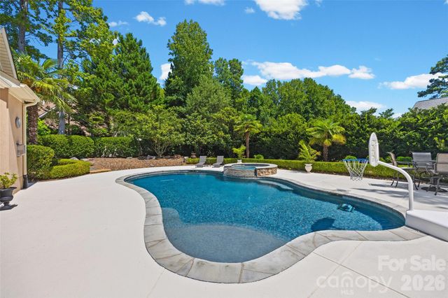 260 Indian Trail, Mooresville, NC 28117
