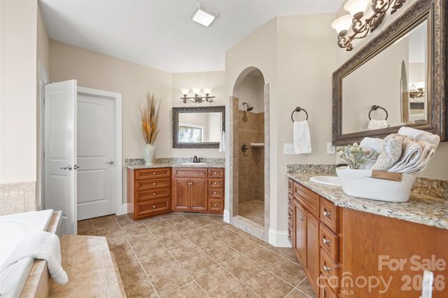 260 Indian Trail, Mooresville, NC 28117