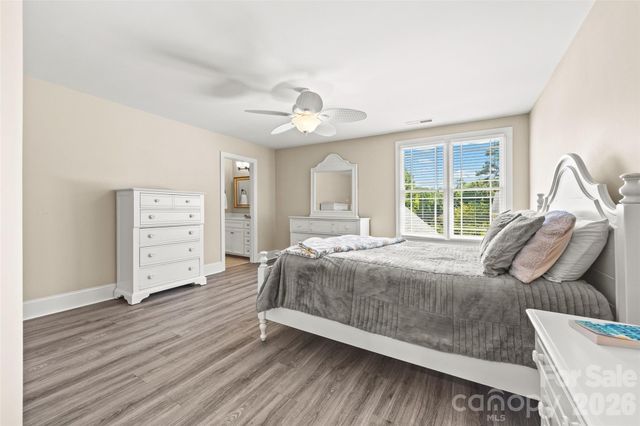 260 Indian Trail, Mooresville, NC 28117