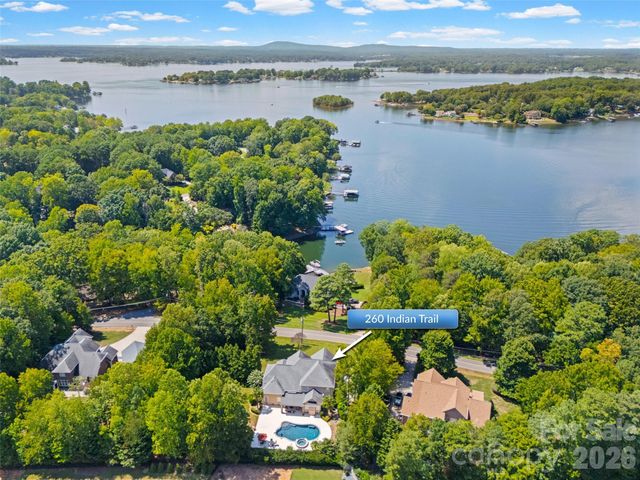 260 Indian Trail, Mooresville, NC 28117