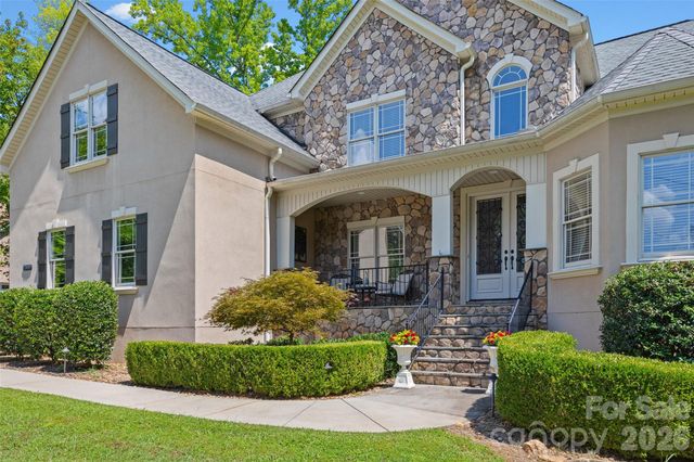 260 Indian Trail, Mooresville, NC 28117