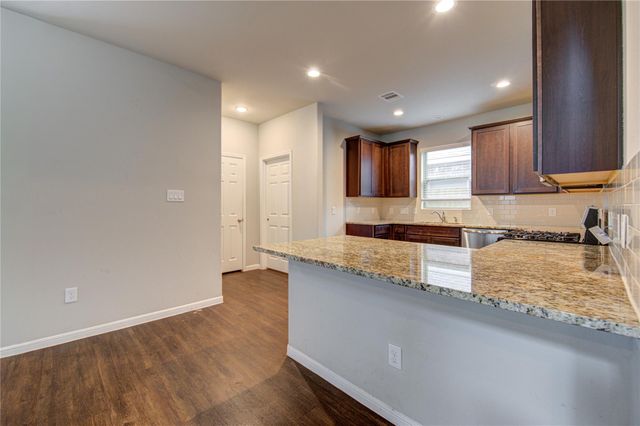 13217 Dalvay Beach Drive, Texas City, TX 77568