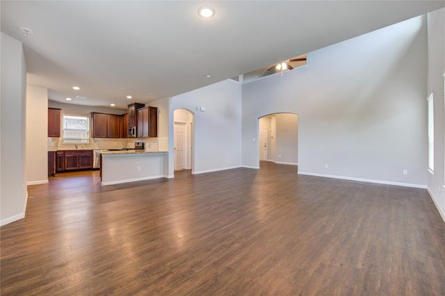 13217 Dalvay Beach Drive, Texas City, TX 77568