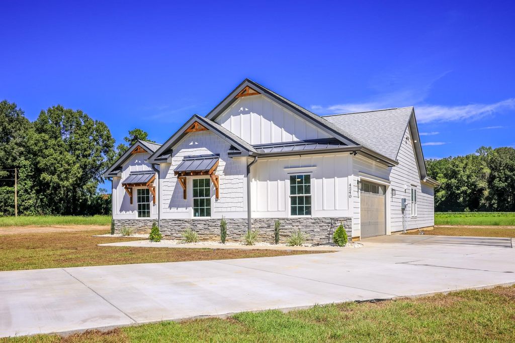 4240 Johnson Shelley Rd., Conway, SC 29526 — photo 2