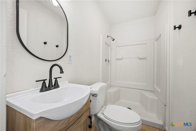 1002 Houston Street, Killeen, TX 76541