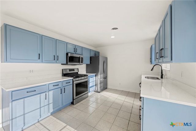 1002 Houston Street, Killeen, TX 76541