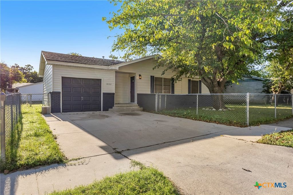 1002 Houston Street, Killeen, TX 76541