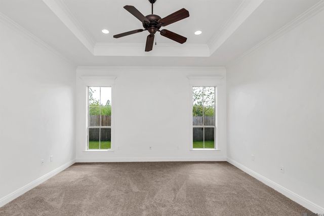 13720 Quail Grove Ave, Baton Rouge, LA 70809
