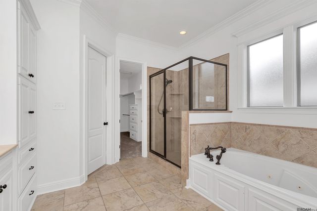 13720 Quail Grove Ave, Baton Rouge, LA 70809