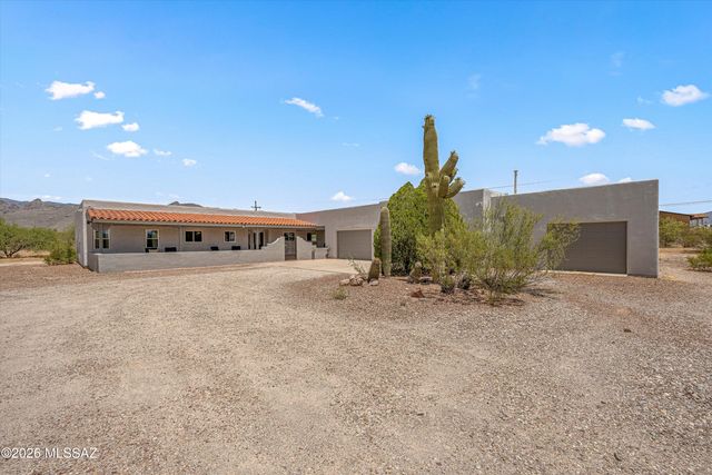 10015 E Fort Lowell Road, Tucson, AZ 85749