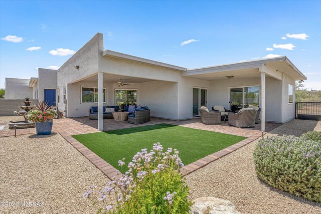 10015 E Fort Lowell Road, Tucson, AZ 85749