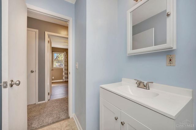 9125 Tag Drive, Springfield Twp., OH 45231