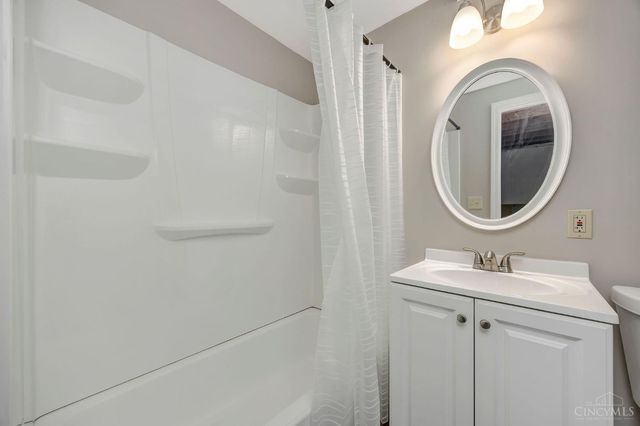 9125 Tag Drive, Springfield Twp., OH 45231