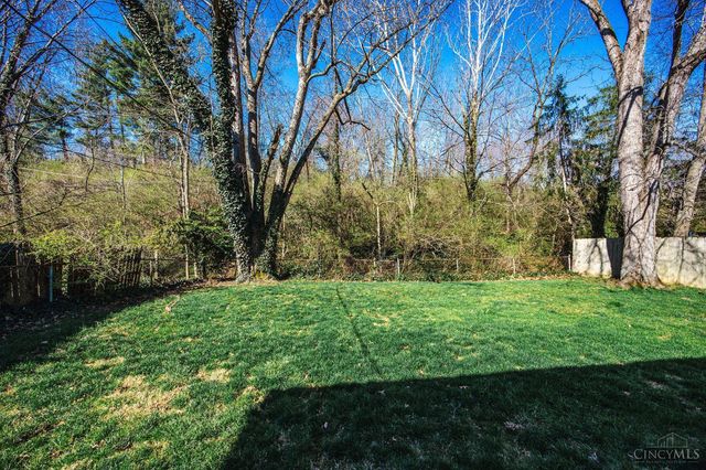 9125 Tag Drive, Springfield Twp., OH 45231