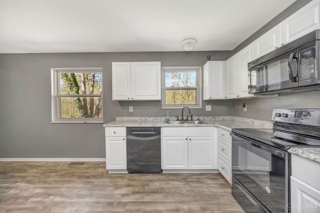 9125 Tag Drive, Springfield Twp., OH 45231