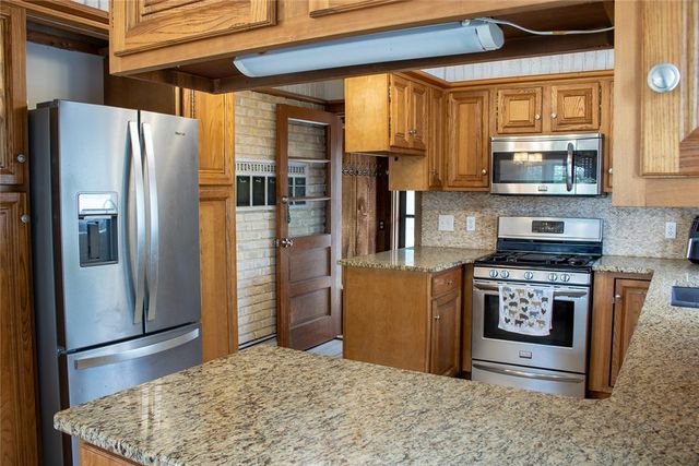 27 Club House Road, Coventry, RI 02816