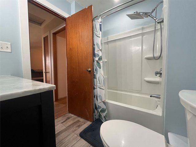27 Club House Road, Coventry, RI 02816