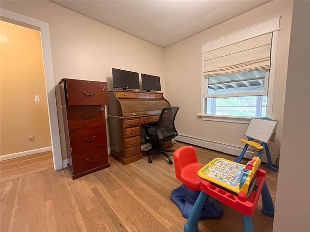 27 Club House Road, Coventry, RI 02816