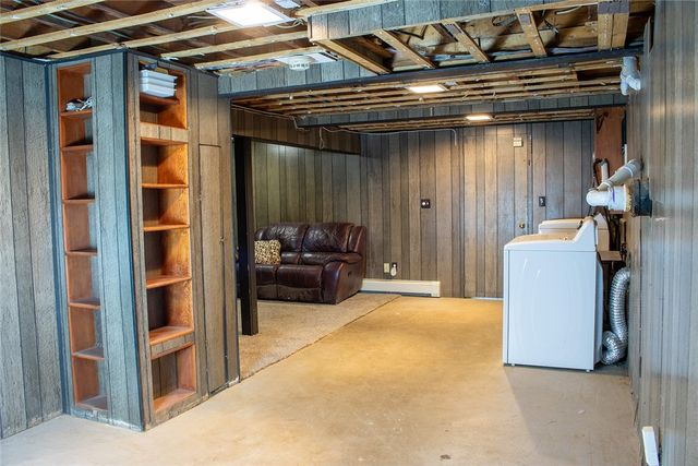 27 Club House Road, Coventry, RI 02816