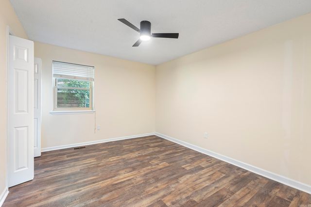 5 Random Oaks Cove, Maumelle, AR 72113