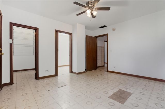 1727 W 19th Street 2, Chicago, IL 60608