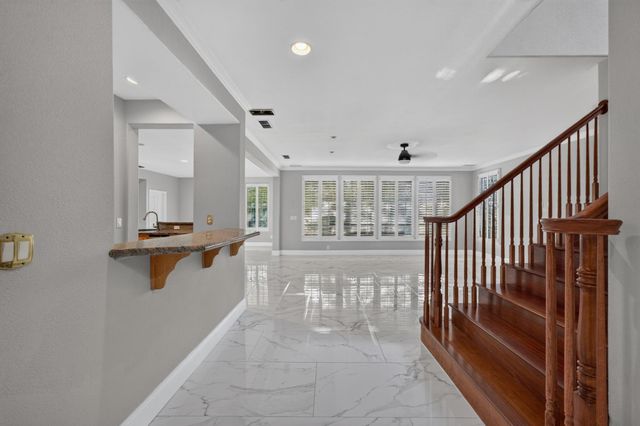360 Allenwood Ct, Roseville, CA 95746