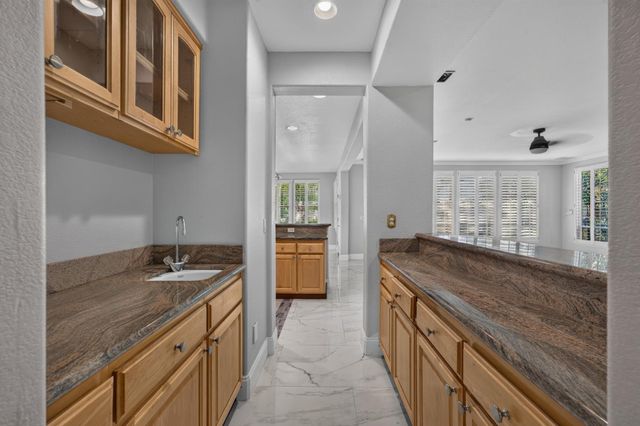 360 Allenwood Ct, Roseville, CA 95746