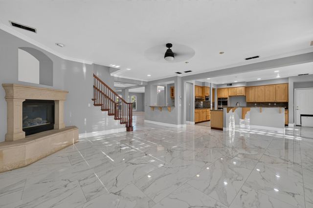 360 Allenwood Ct, Roseville, CA 95746