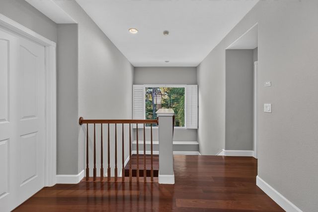 360 Allenwood Ct, Roseville, CA 95746