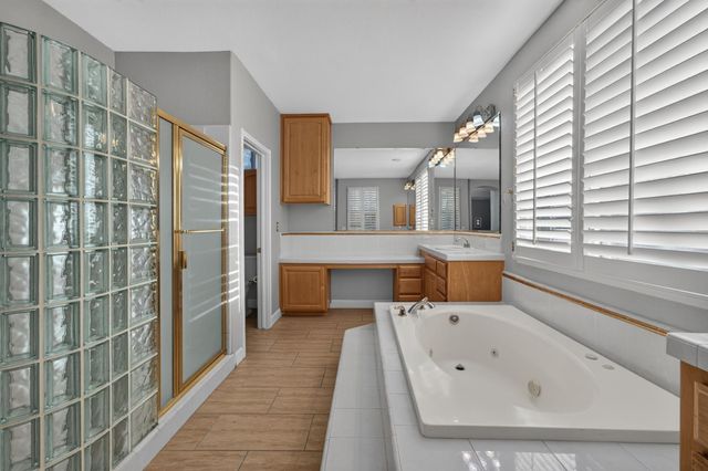 360 Allenwood Ct, Roseville, CA 95746